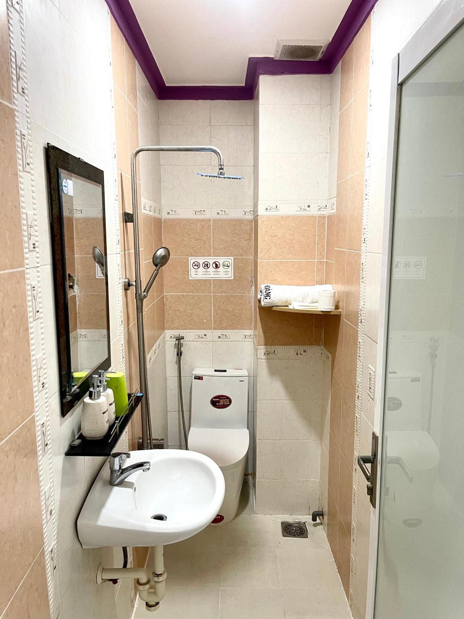 Minh Hoang Hotel - Phan Thiet Ap Binh Hung Esterno foto